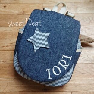 お名前刺繍入り星のブローチベビーリュック(ネイビー×ストライプ)